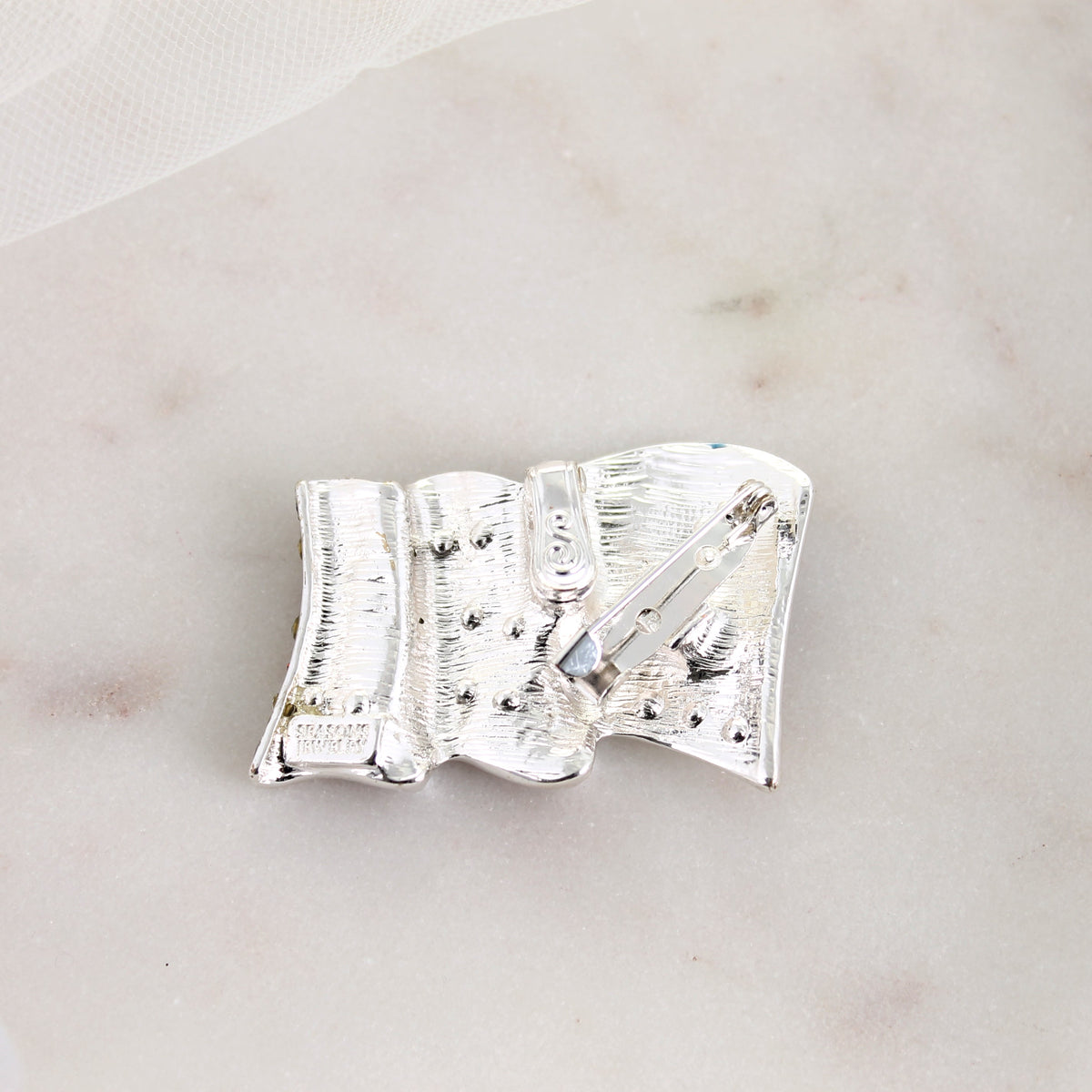 Crystal Waving Flag Convertible Pin/Pendant