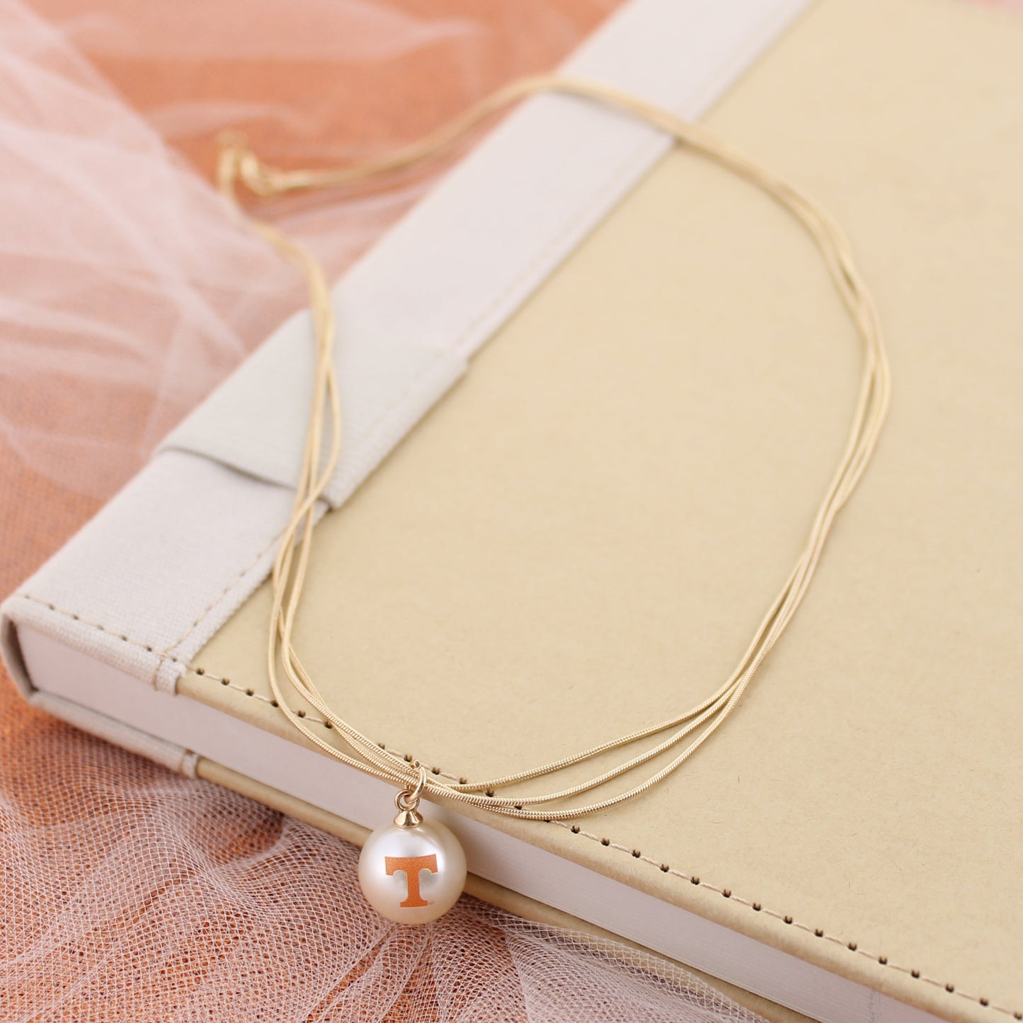 18” Tennessee Gold & Pearl Logo 3-Strand Necklace