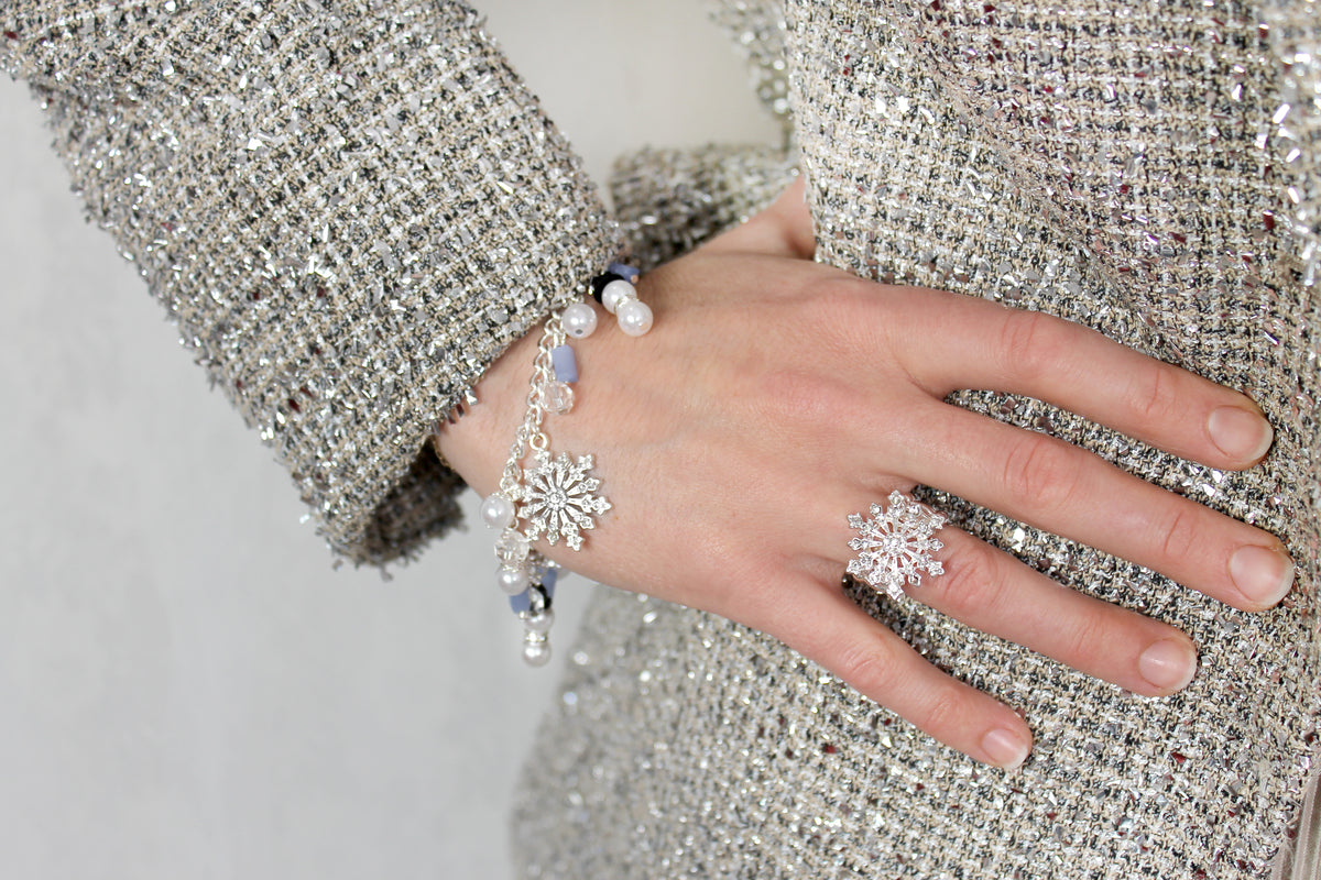 Crystal Snowflake Stretch Ring