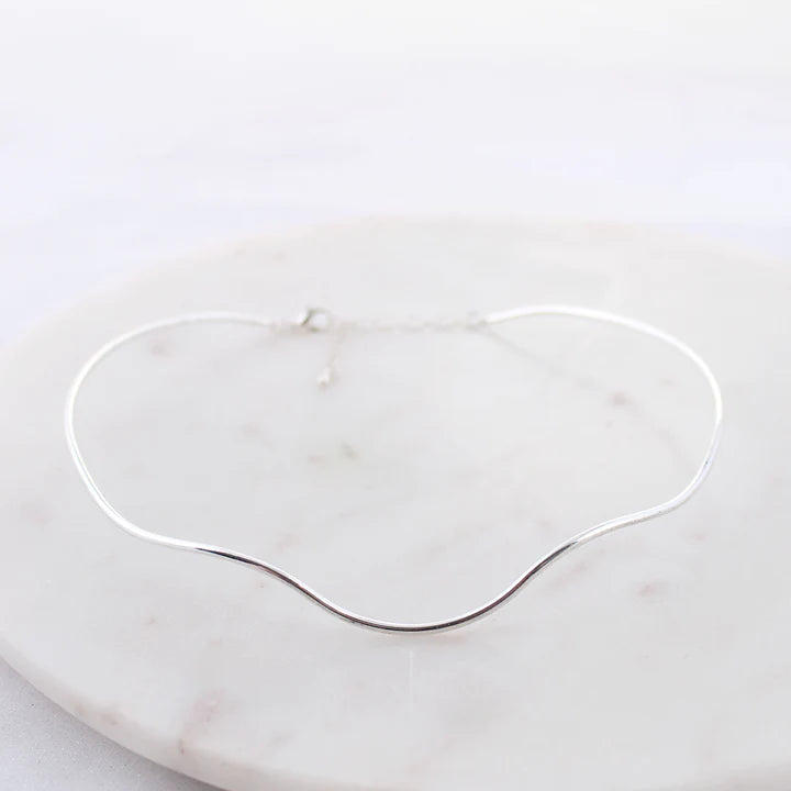 Silvery Colored Neck Wire