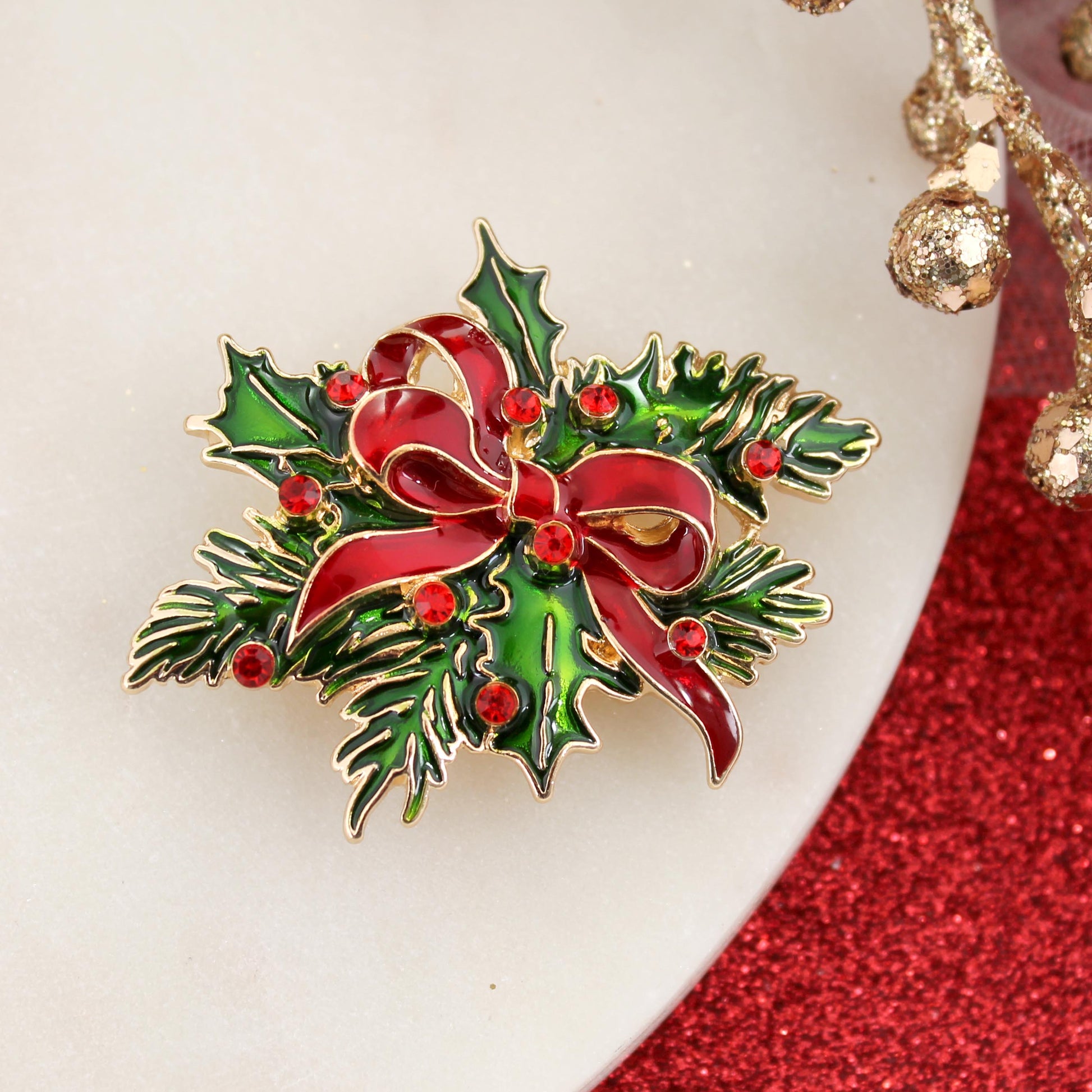 Holly Bundle Convertible Pin/Pendant