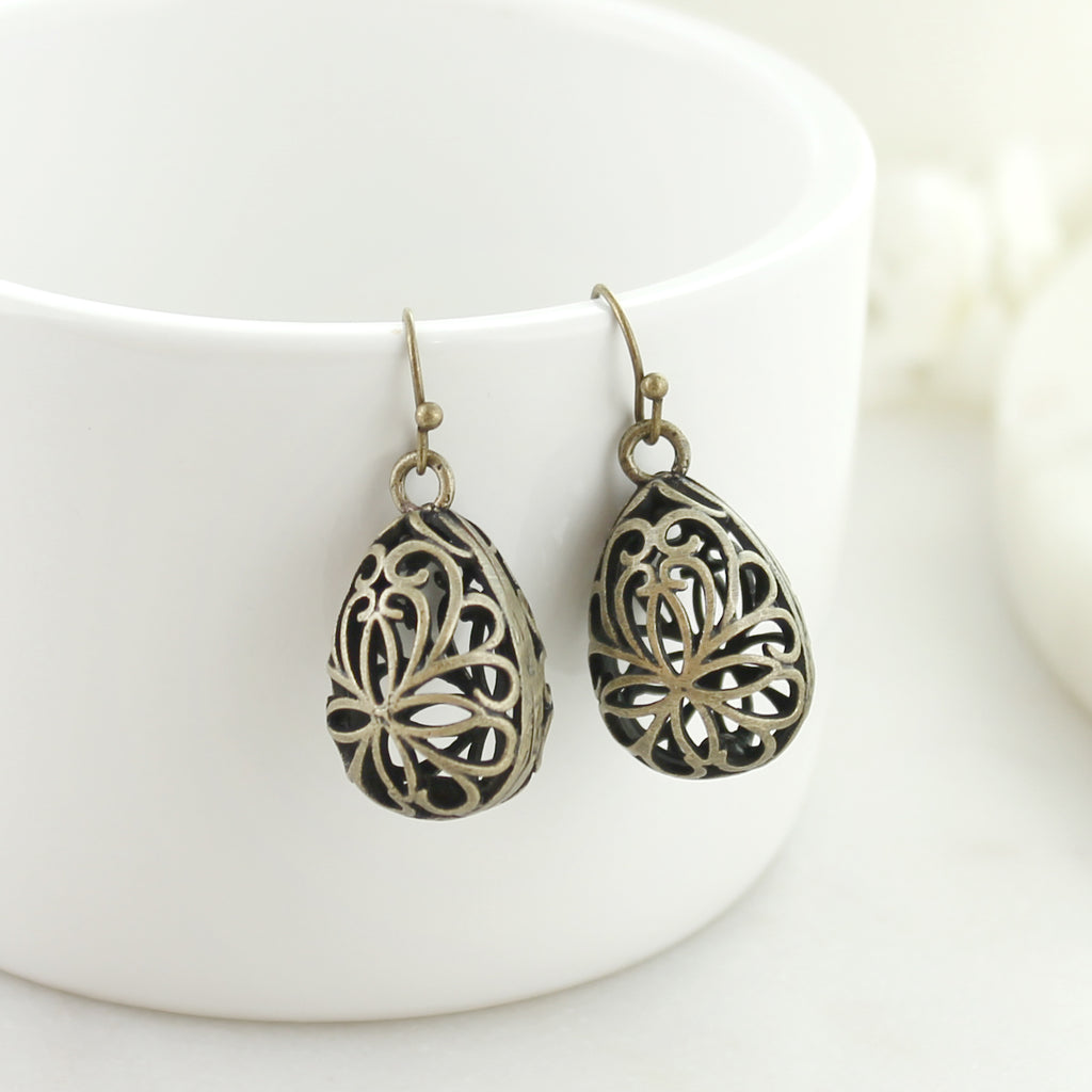 Vintage Filigree Teardrop Earrings