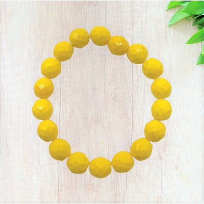Opaque Yellow Czech Glass Stretch Bracelet - Fan Sparkle