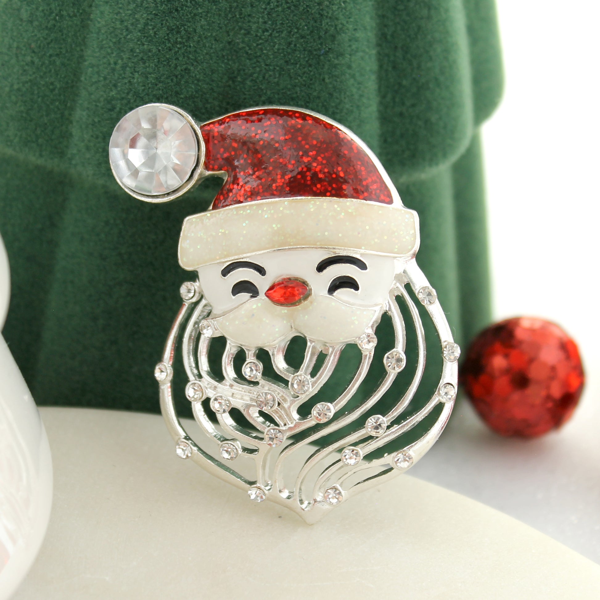 Crystal Beard Santa Face Christmas Pin/Pendant